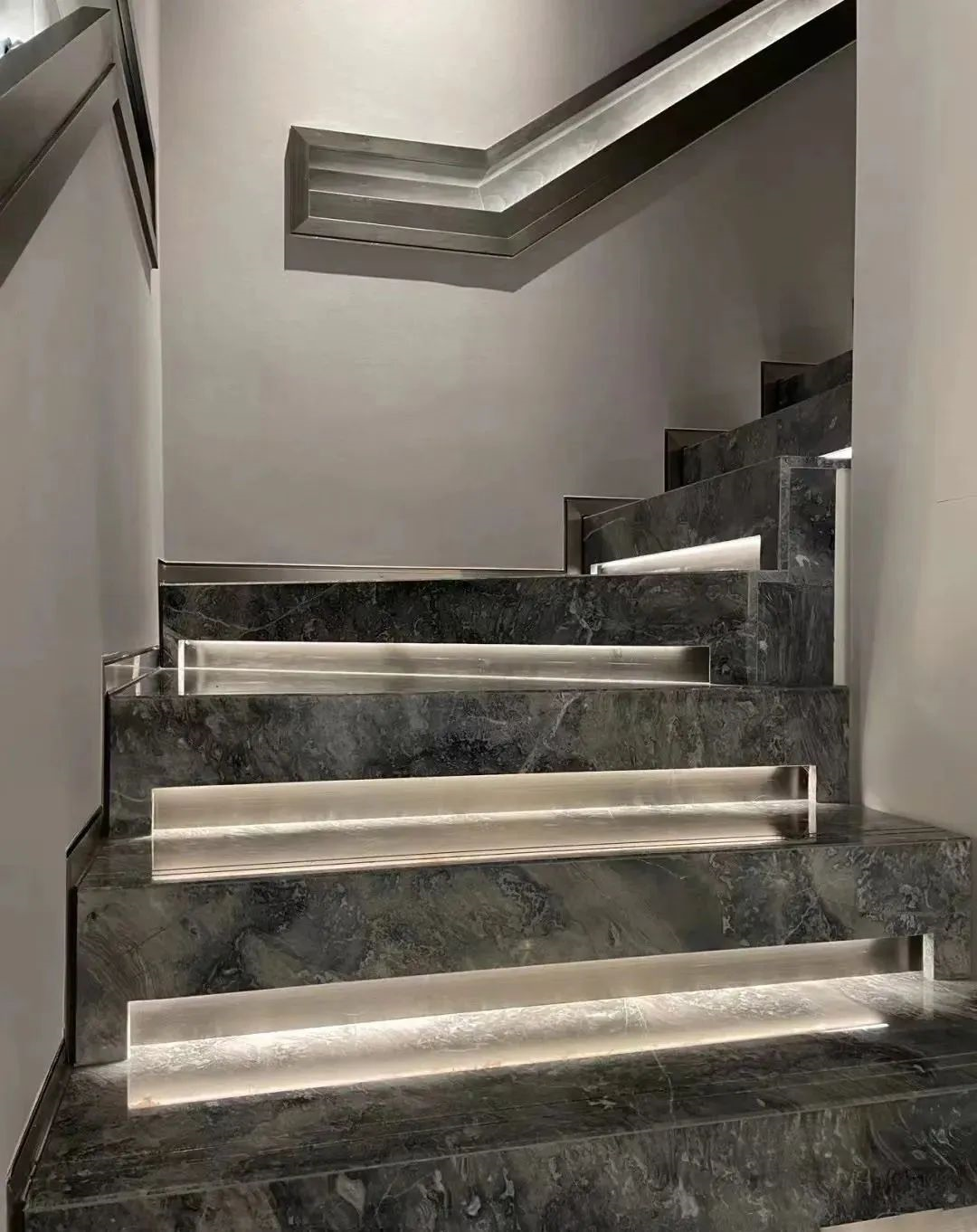 ݴʯҡʯ··ʯʯ 